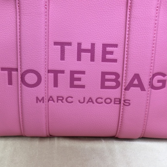 Marc Jacobs Vibrant Pink Tote - Picture 9 of 9